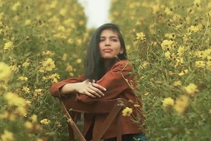Happy Thursday Maine girl. My happy pill always. 

Maine Mendoza PALMOLIVE BLOOM 
<a href="/mainedcm/">Maine Mendoza</a> #MaineMendoza