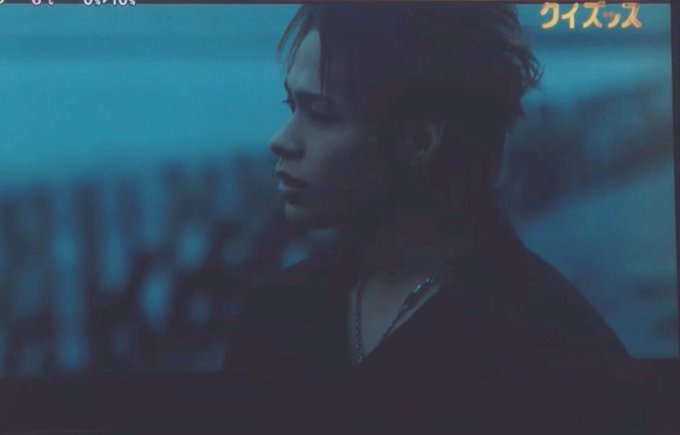 横顔美しいのtwitterイラスト検索結果