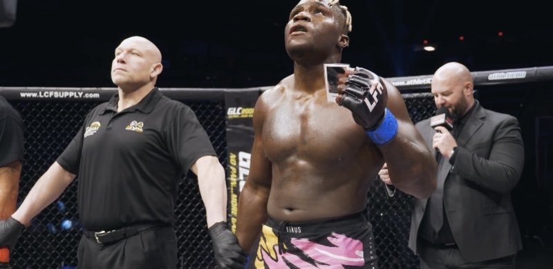 LFAfighting's tweet photo. #LFADiaries featuring @BuffaloMMA8 at #LFA99 🐃

ℹ️: https://t.co/zchUFoLN3t

🎥: @SchubertIsaac

Powered By: @AthleticCBD

#MMA
#LFANation
@UFCFightPass https://t.co/gzukCSARIH
