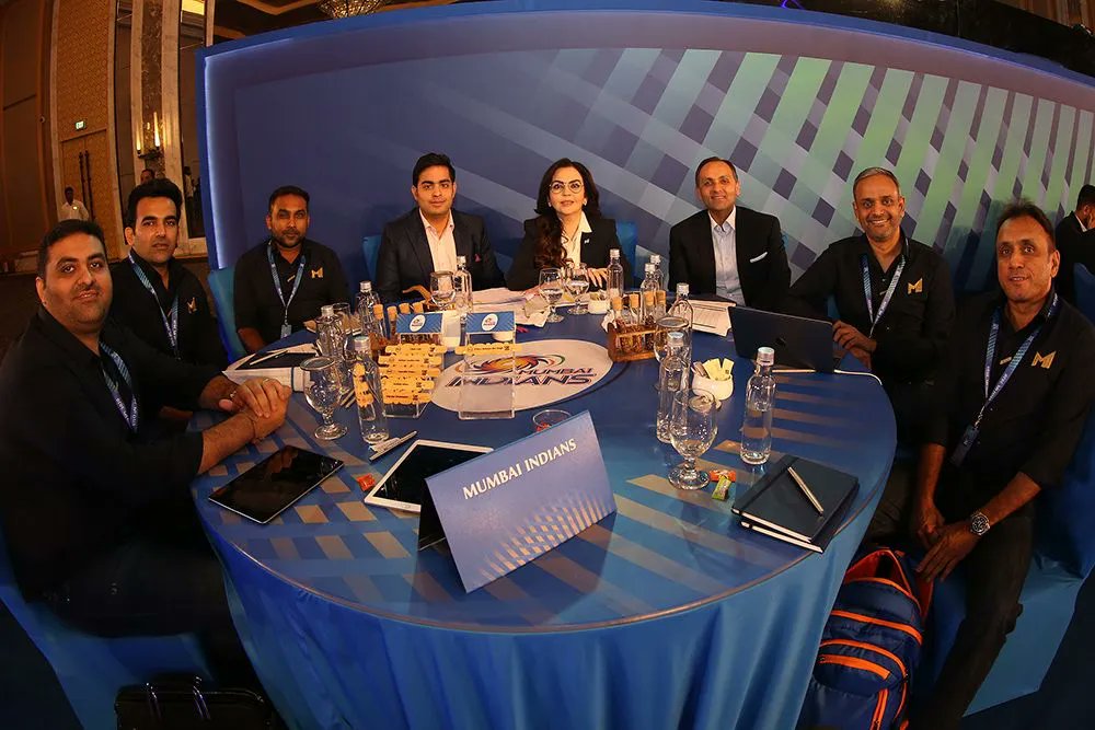 SportsxClub's tweet photo. #IPLAuctionDay Is Here 💙
. 
Get Ready To Witness The 1st Phase Of Greatest League 💥
. 
#IPLAuction #IPL2021Auction #IPL2021 #MumbaiIndians @mipaltan https://t.co/JyPQT9NFpm