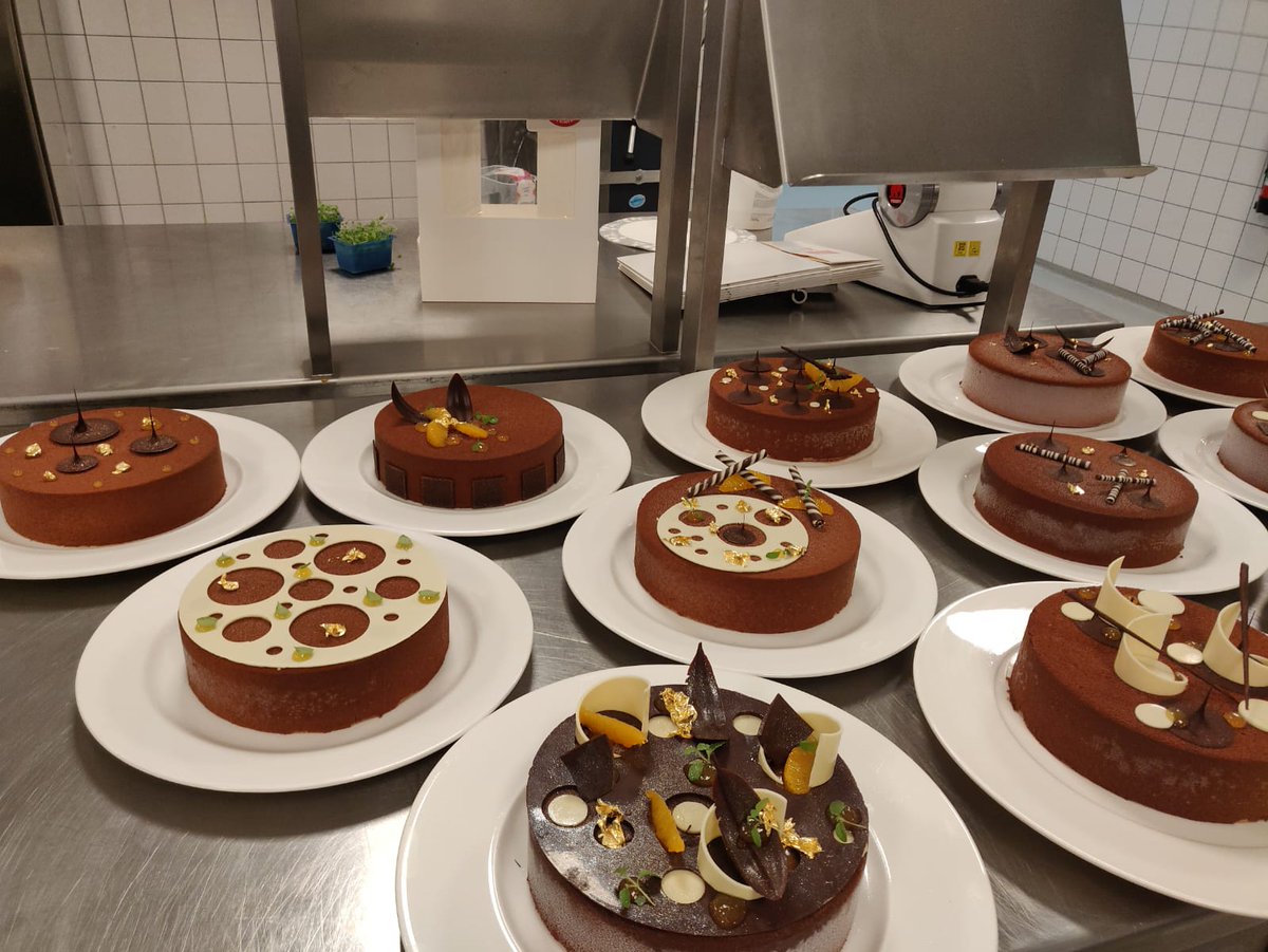 Sterklas tweet media