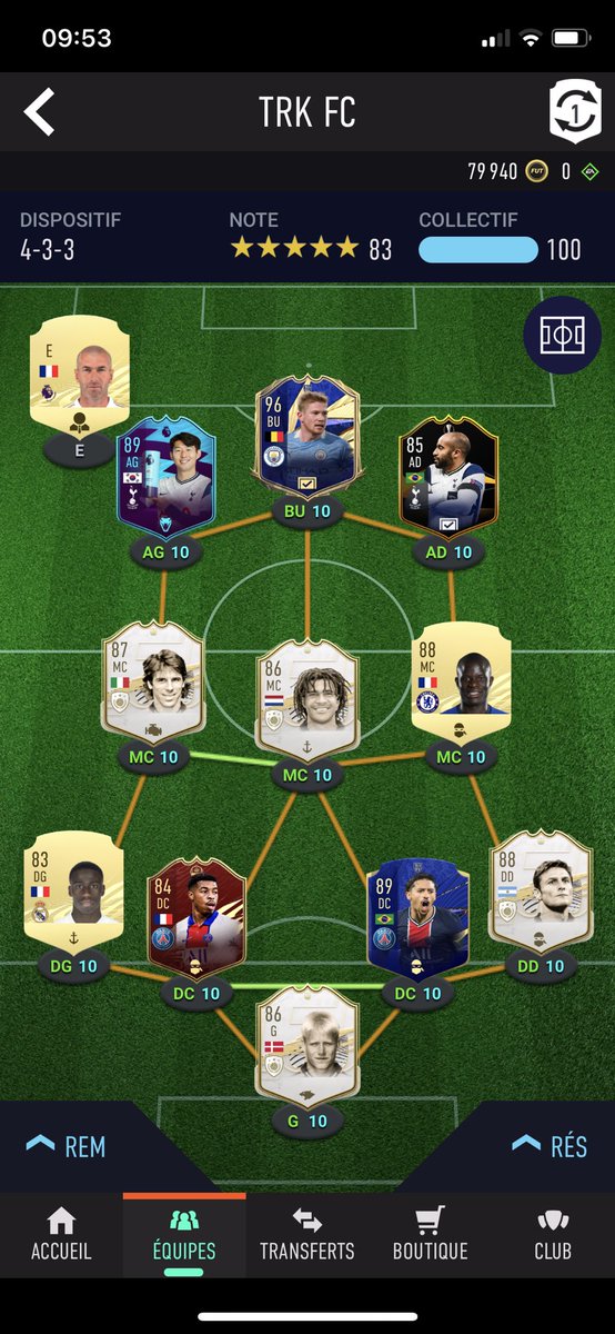 SamyTrk10's tweet photo. @elbouhh Pack: El grande De Bruyne TOTY                      DCE: SON 🇰🇷🔥                                               Rouge: De Jong- Tavernier- Carrasco            Achat: Zola                                                       Pour faire Ferraille 3 c’est pas mal https://t.co/1Y17Gl3eeL