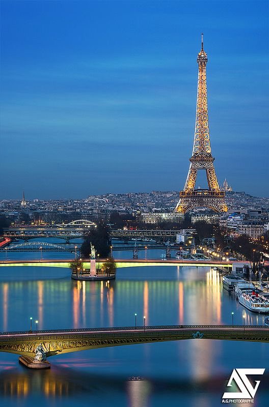 The Seine River, Paris, France; song: Les Baisers Perdus