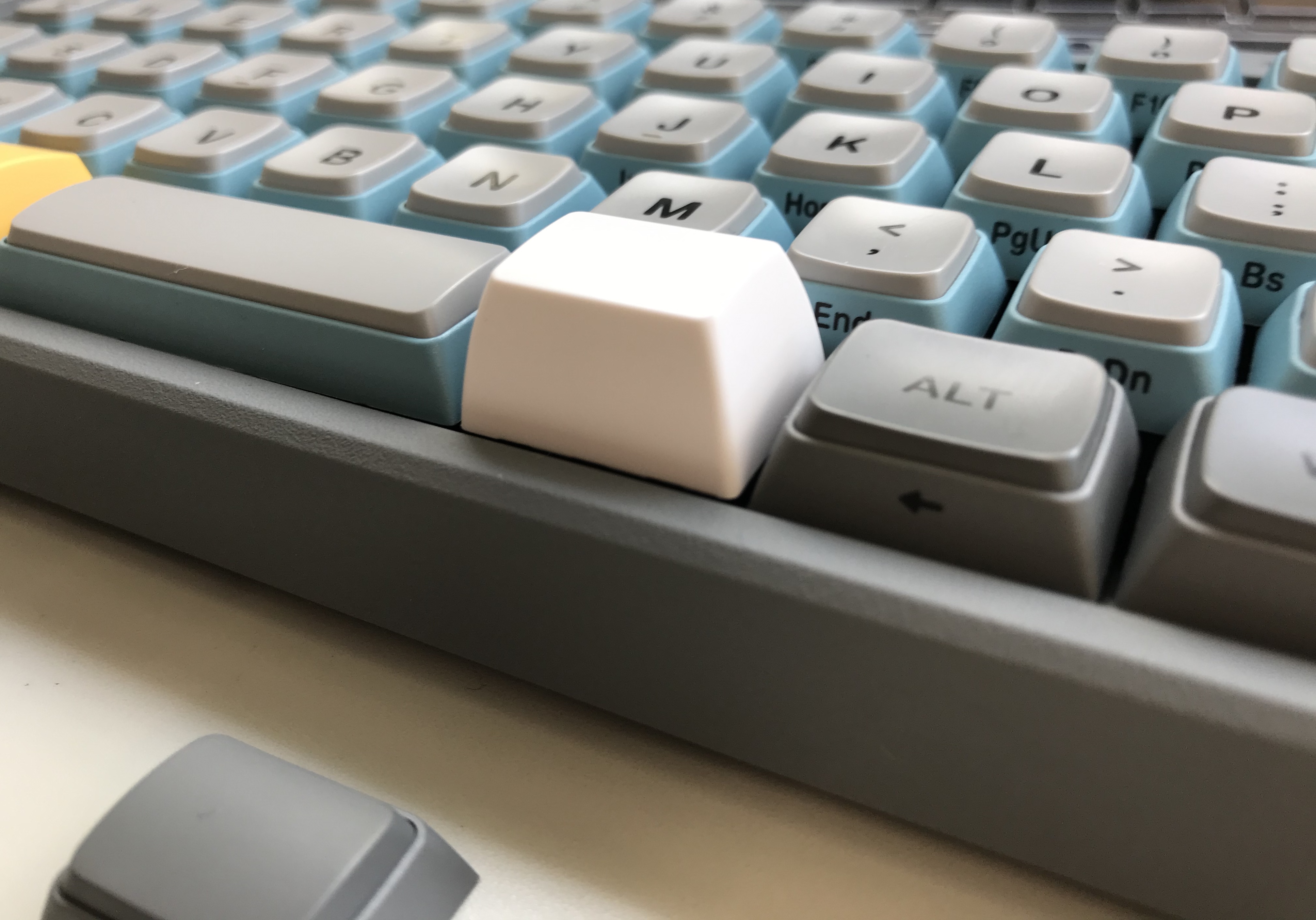 Filco メカニカルキーボード Official キーロックをつけるとこんな感じです Windowsキーのみにキーロックをセットしています T Co Fltaywxqs6 Twitter