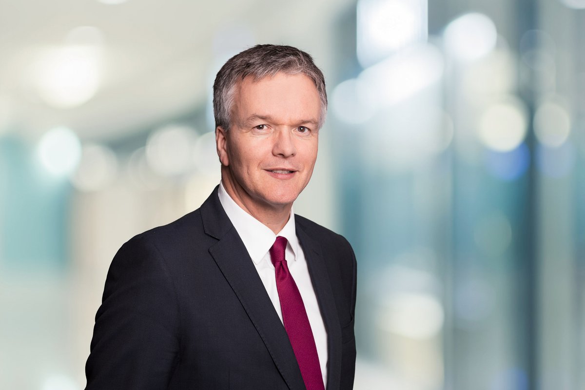 #PrivateEquity stands ready to shore up the UK’s economy post-COVID, says BVCA Director General <a href="/mooremichaelk/">Michael Moore</a>

Read about how, here: bit.ly/3s1Eg8o

<a href="/PrivateEquityN1/">Private Equity News</a>