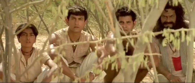 CricUpdates7's tweet photo. Pakistan Players watching #IPL2021Auction 
#IPL2021 https://t.co/McsxUiUoho