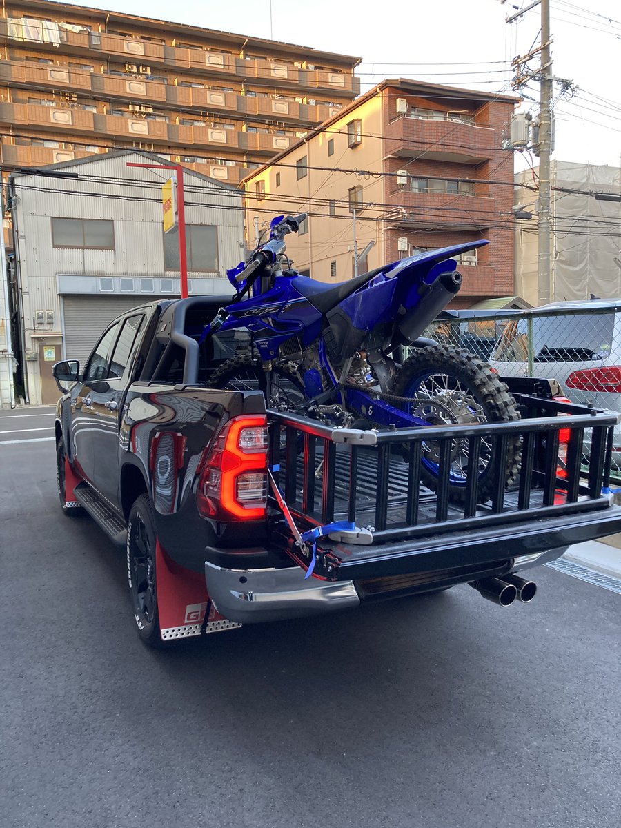 TAKASSSSSYE's tweet photo. 数日前のモトクロスDAY🏍
天気も良くて、楽しかったなー😊

#motocross #モトクロス #Goodcondition #yamahamotorcycle #ysp #yz125x #オフロード #offroad https://t.co/WoXI1fvepw