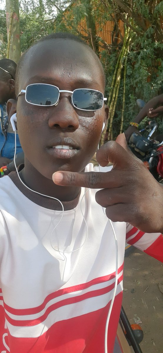 MclevisC's tweet image. 