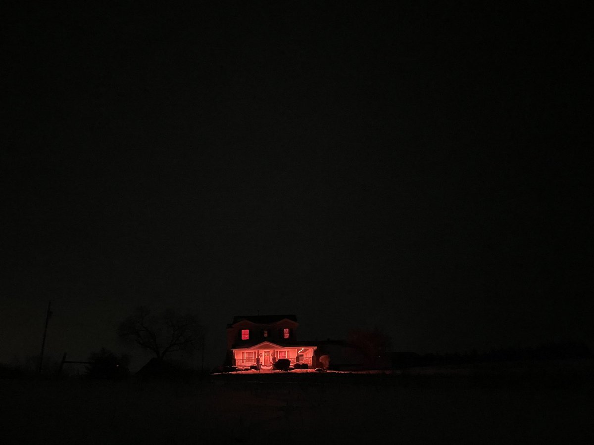 HeyClinton's tweet image. Why GLOW ALL IN way out here? Because #UNL has a positive impact on every corner of #NE.
#GlowBigRed is going on right now. Please consider giving before it ends Thursday at noon.

glowbigred.unl.edu