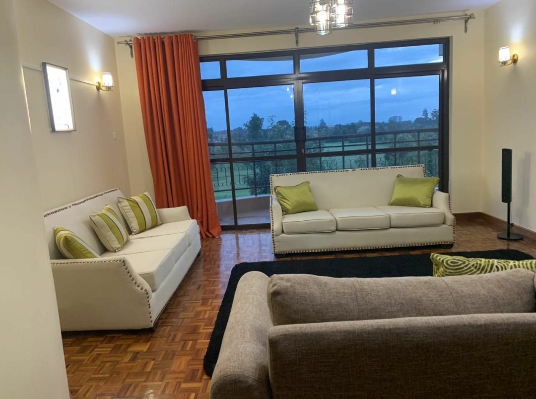 "Lime gold" 3 bedroom all ensuite apartment Hosts up to 6 people Location: Nanyuki, Kenya Amenities: wifi/smart tv/secure spacious parking/hot shower/fully equiped kitchen Price: 12,000 per night