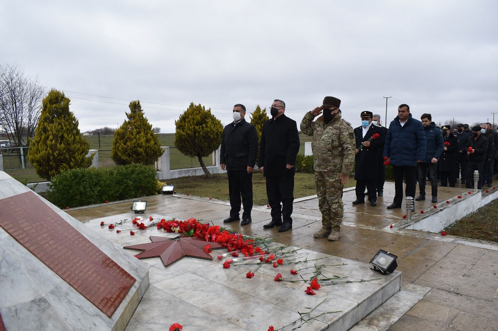 idpgovaz's tweet photo. Qaradağlı faciəsinin 29-cu ildönümü qeyd edilib

https://t.co/30E8v0KMna https://t.co/7cDpHtkWAv