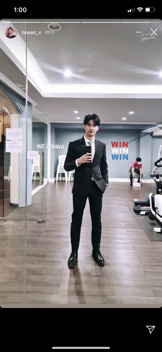 やひろ スーツのofftayは本当に リアコ製造機だから ベタベタ なリアコ製造してください そしてみんなgunちゃとnewくんに気づいて失恋するまでがセットだから