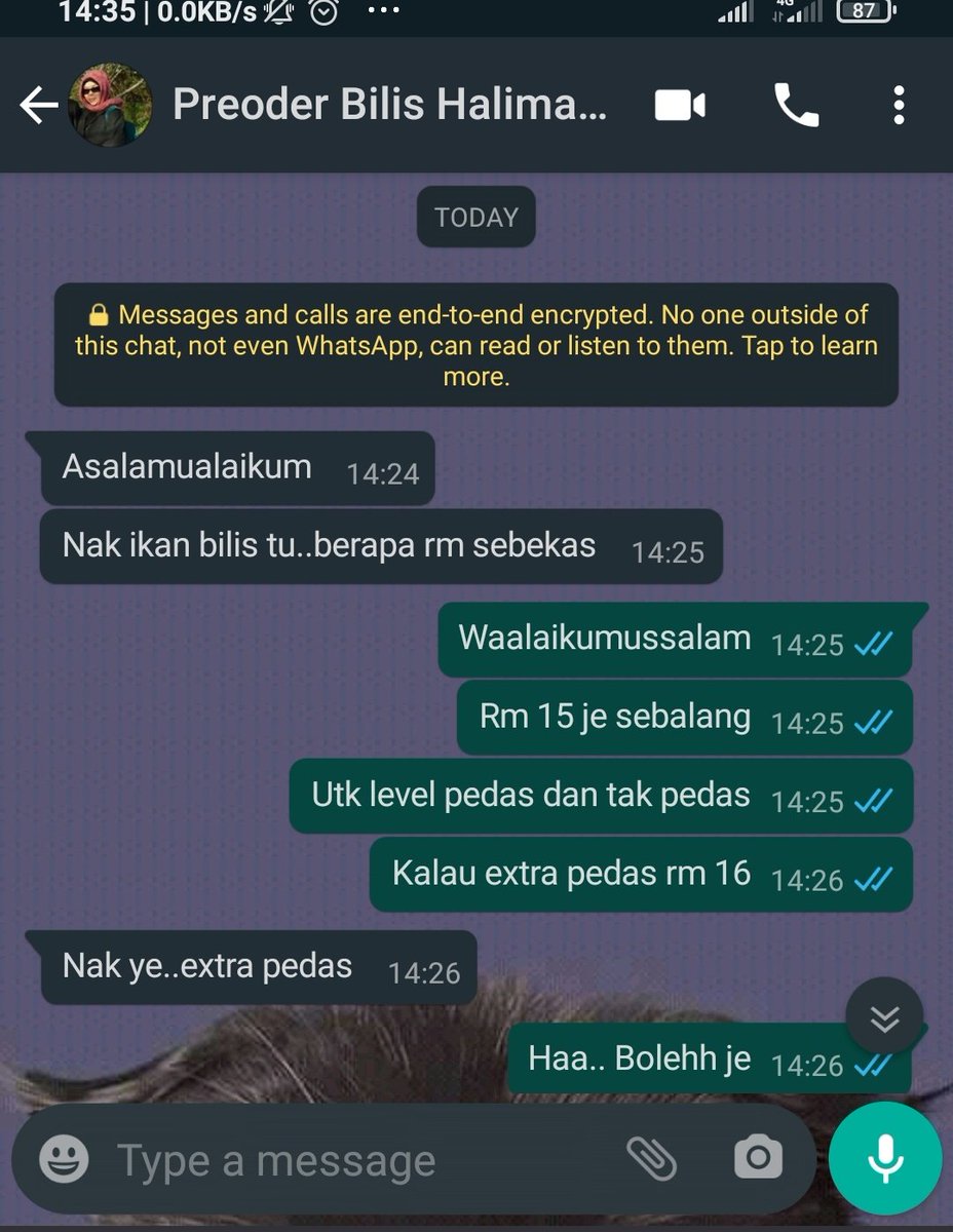 bynursyazwani's tweet image. Baru try pos kt group area rumah ni haa.. Tengok laa kt bawah⬇️

Yelaa target sambal bilis ni, kebanyakan mak2 laa.. Yg muda2 mcm kita.. Suka je makan.. Tp x suka beli.. Betul takk?? 😜😜
#sambalbilisgaring