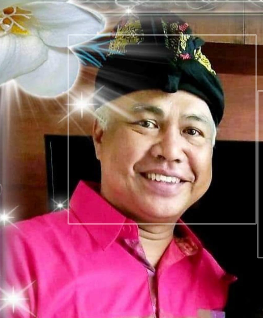 Handstoto's tweet image. Setahun lebih, tiap hari berita kematian karna covid 19, menjadi biasa. 
Ndilalah isolasi, karna orang dekat positif, terkaget-kaget. Dah sembuh, biasa lagi. 
Shocked lagi, karna kau harus pulang dulu karna covid. 
Sugeng tindak Bli Ngurah