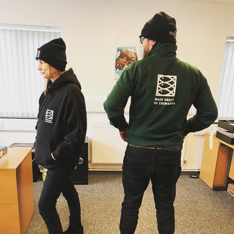 Our #MadeGreatInGrimsby friends @PPSEast modelling their new work wear #officemotivation #teamwork #fish #seafood #eatmorefish #wellness #wellbeing #healthyoffice