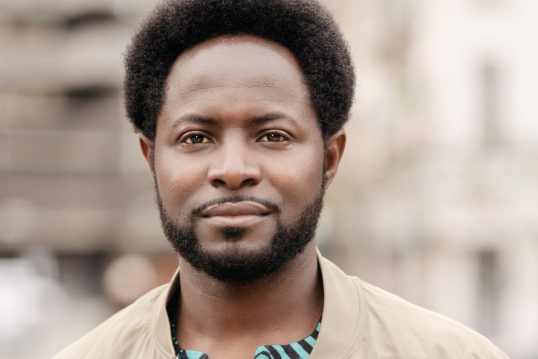 We are thrilled to announce the appointment of our new Artistic Director &amp; Chief Executive, Freddie Opoku-Addaie. 

Only the fourth person to hold this position in 43 years, Freddie heralds a new era in the festival’s artistic leadership.  

Read more: danceumbrella.co.uk/2021/02/18/fre…