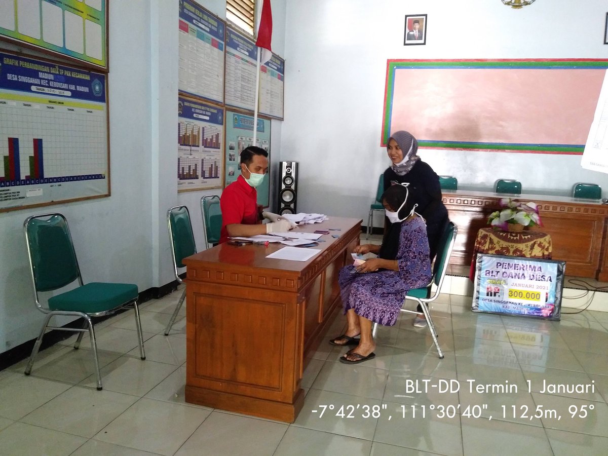 afif_nafiza's tweet photo. Penyaluran BLT-DD Termin 1 bln Januari Desa #bacem #balerejo #singgahan kec #kebonsari kab #madiun
#danadesa #bltdd #pld #pldkebonsari #tppimadiun #tppijawatimur
@jokowi
@halimiskandarnu
@AndryDewantoAh1
@aguss4494
@Pujiastuti_iput https://t.co/bYwix4ggBP
