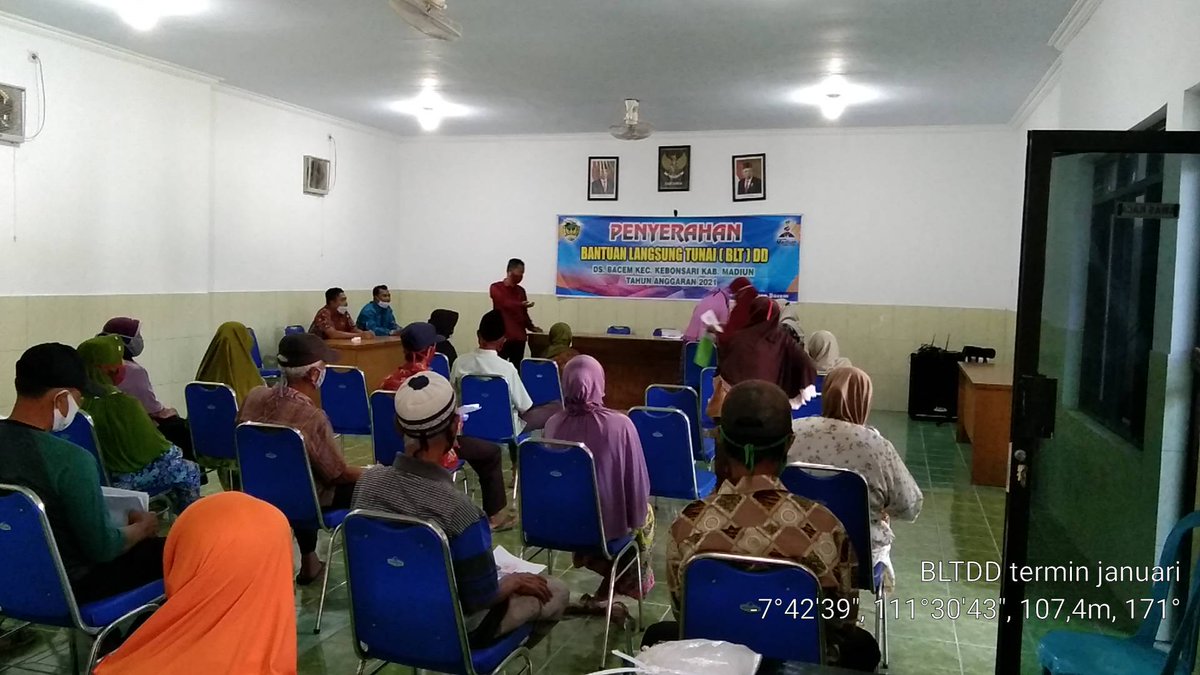 afif_nafiza's tweet photo. Penyaluran BLT-DD Termin 1 bln Januari Desa #bacem #balerejo #singgahan kec #kebonsari kab #madiun
#danadesa #bltdd #pld #pldkebonsari #tppimadiun #tppijawatimur
@jokowi
@halimiskandarnu
@AndryDewantoAh1
@aguss4494
@Pujiastuti_iput https://t.co/bYwix4ggBP