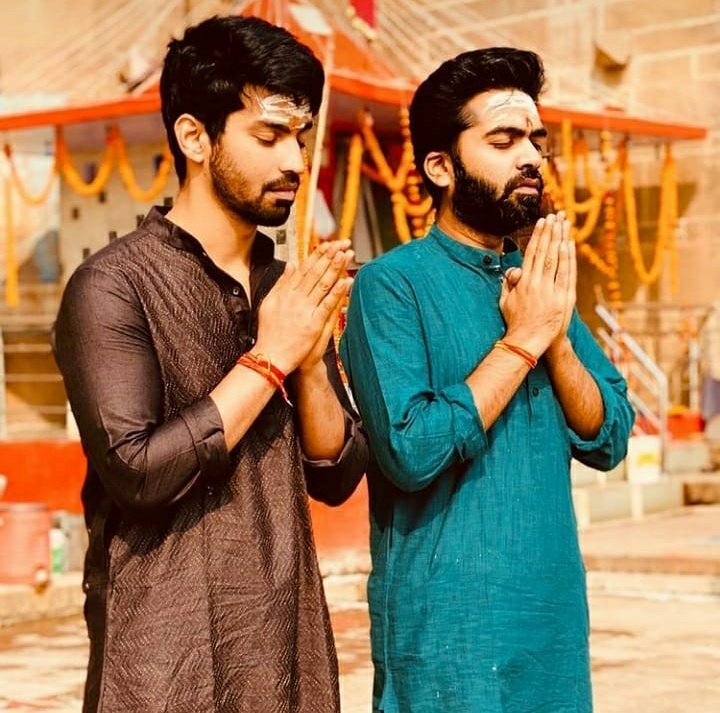 STRTEAM_ATMAN's tweet photo. HAPPY birthday @MahatOfficial bro
#SilambarasanTR #STRTEAM
#HappyBirthdayMahat https://t.co/tkOb0CPvbi