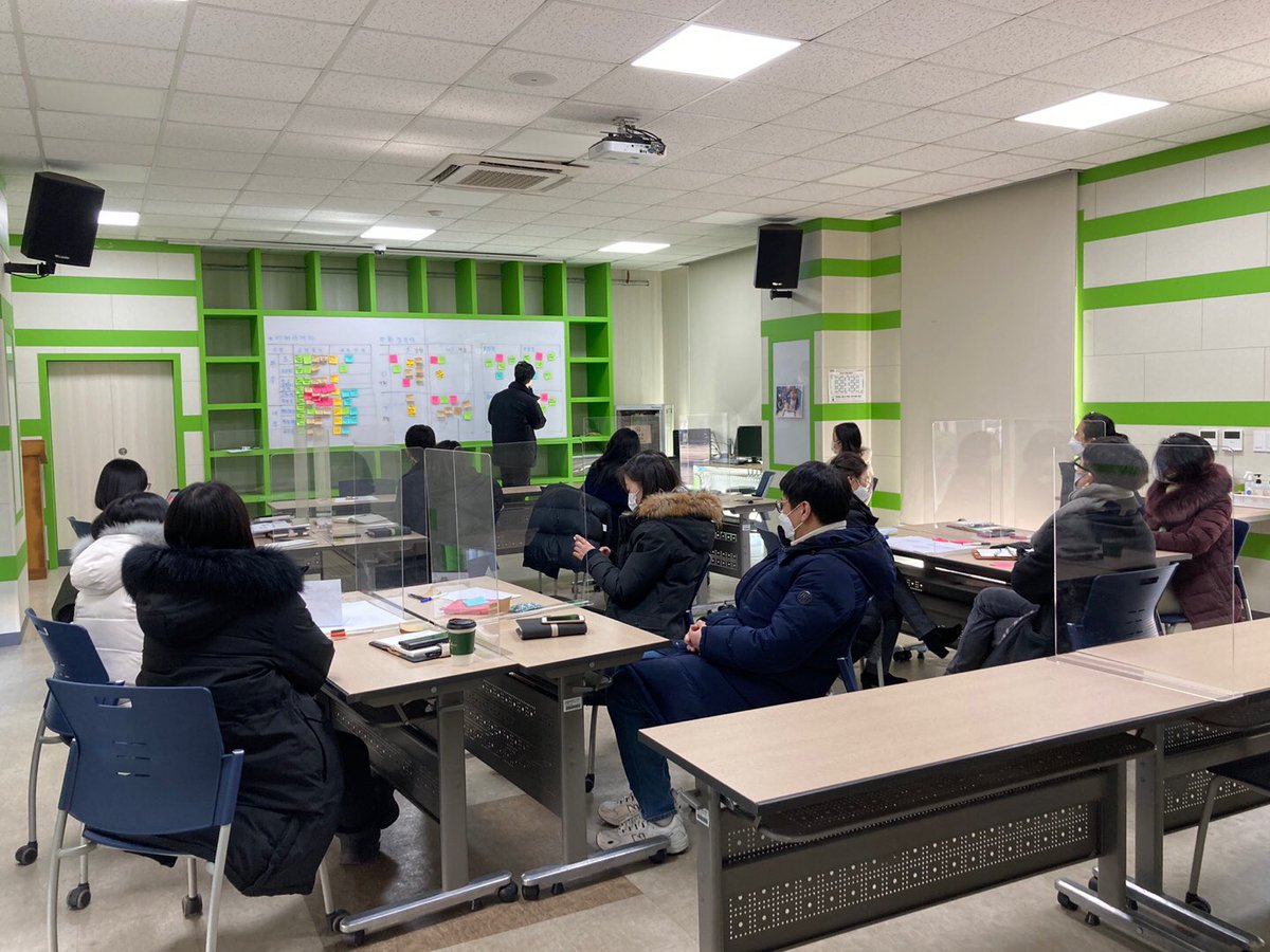 g_future_campus's tweet image. #경기도평생교육진흥원 은 요즘 
전부서 #팀빌딩 중이에요💪🏻

#경기미래교육파주캠퍼스 
#행정지원팀 #교육운영팀 
#최고의부서가즈아~~~
#열정충만🔥