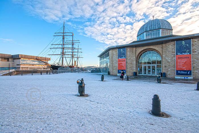 My #throwbackthursday offering for today with the old #swimmingpool instead of @VADundee  #rrsdiscovery @DDWaterfront @dundeecity #discoverdundee #Scotland #Dundee #dundeewinter @DiscoveryDundee