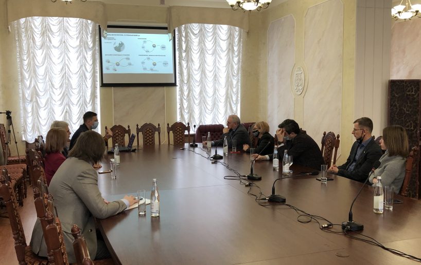 IKBFU representatives visited Bekhterev National Medical Center of Psychiatry and Neurology

Learn more:
eng.kantiana.ru/news-events/ne…