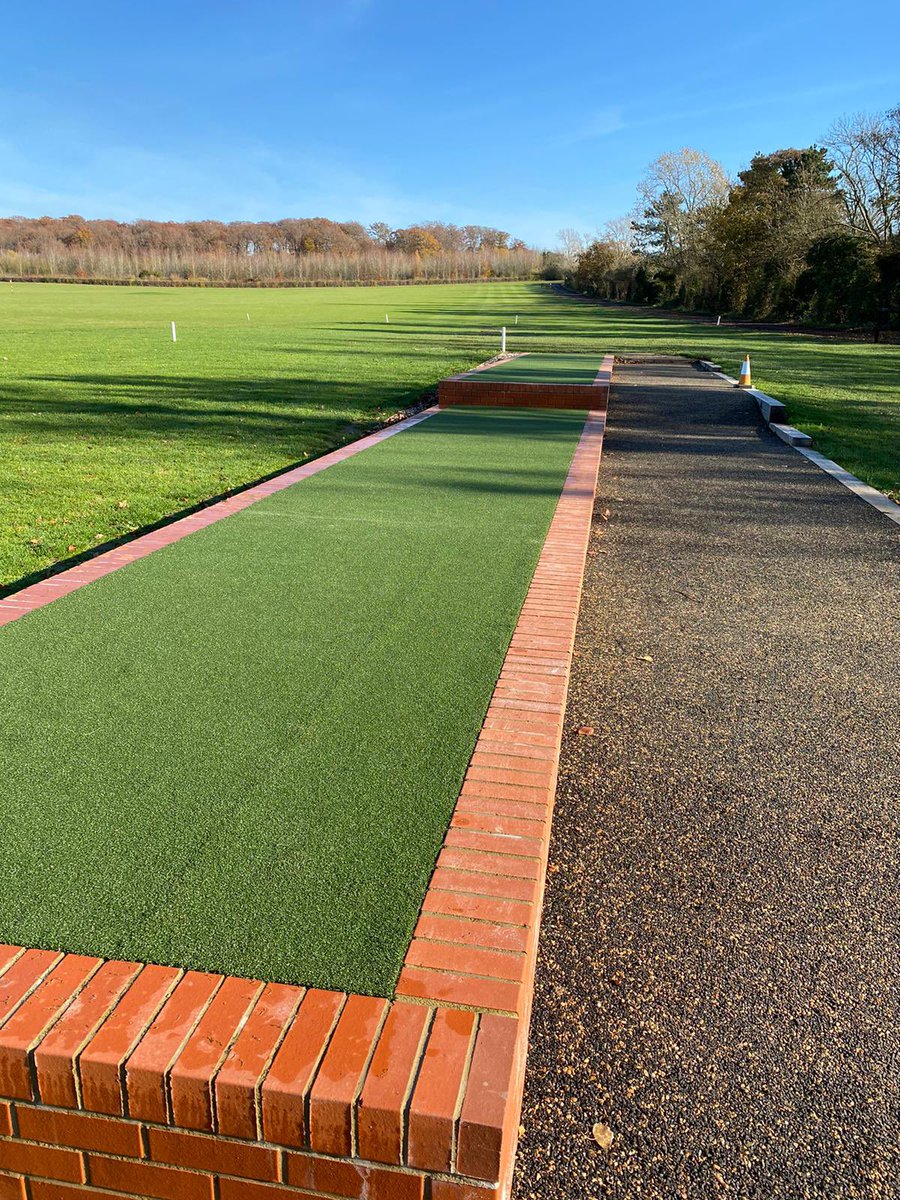 Just a few of our Winter installations so far in 2020/2021 huxleygolf.com #golf #golfer #golfclub #golfathome