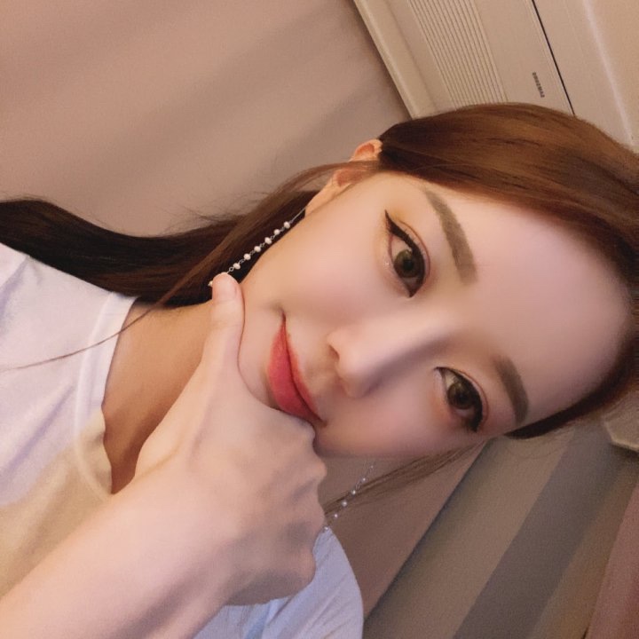 快來看❤️🍓소윤🍓朴卲崙🍓❤️在#BIGOLIVE的直播: 2월엔행복하길...🥺   bigo.tv/sid/2336368260…
slink.bigovideo.tv/fXnAgG