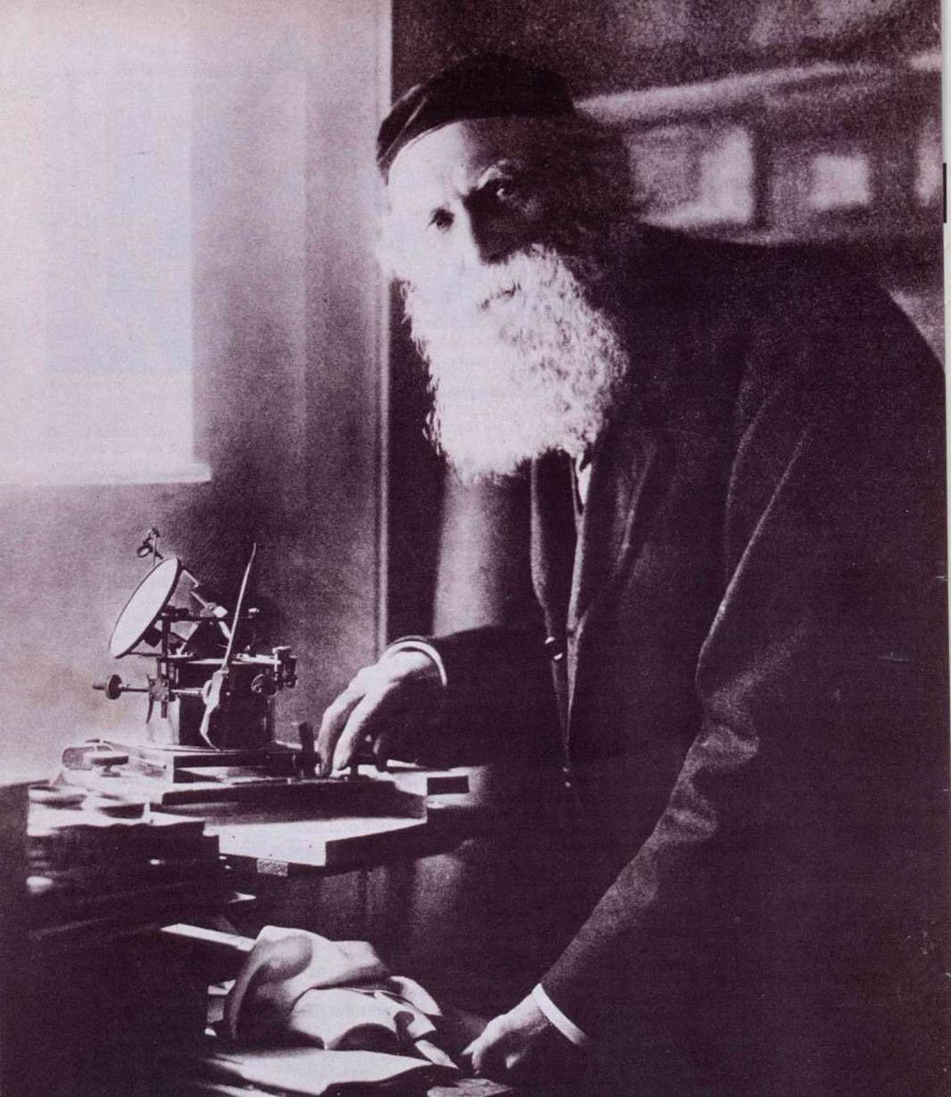 janeohlmeyer's tweet photo. Feb 1826: George Johnstone Stoney was born in Offaly. He graduated w/ a BA (1848) &amp; MA (1852) from @tcddublin
Stoney was a brilliant Irish physicist who is most famous for introducing the term 'electron' for the fundamental unit of electricity #ThrowbackTrinity #EmpoweringTrinity https://t.co/3qr1CdikAb
