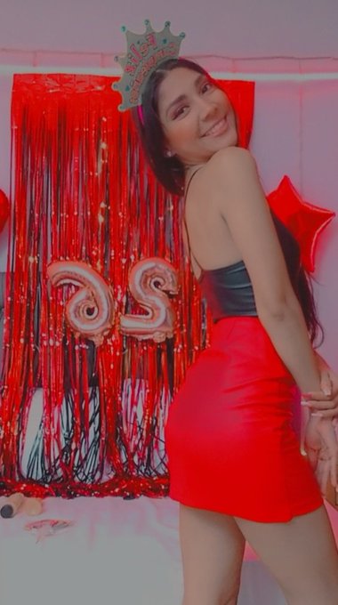 Feliz cumplea&ntilde;os a mi ❣️❣️ https://t.co/ViDJHLCk28<a href="/tag/chaturbate"class="tags"><span>#chaturbate</span></a><a href="/tag/stripchat"class="tags"><span>#stripchat</span></a><a href="/tag/myfrecams"class="tags"><span>#myfrecams</span></a>