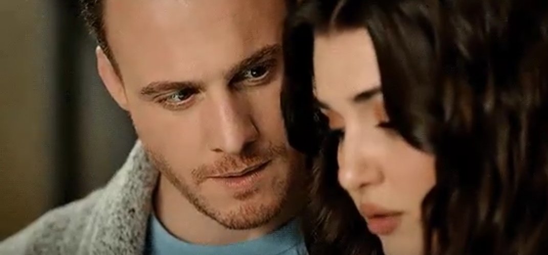 LoperzDuque's tweet image. 🤐🤐🤐 
Confirmamos que está de nuevo hasta las trancas 🤔🤔🤔
#Confirmamos 🤟🤟🤟

#KeremBürsın #HandeErçel 
#SenÇalKapımı #EdSer #HanKer