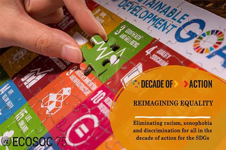 RadioSantaCruz_'s tweet image. El Consejo Económico y Social de Naciones Unidas #Ecosc acogerá hoy una reunión especial sobre la eliminación del racismo, la xenofobia y la discriminación en la década de acción de los Objetivos de Desarrollo Sostenible #ODS

radiosantacruz.icrt.cu/reunion-en-onu…