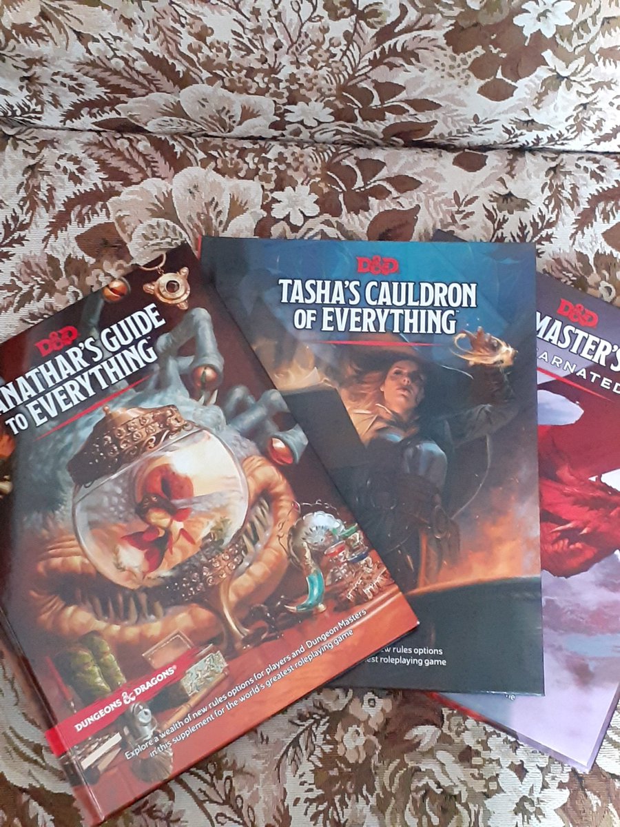 CJWrightBooks2's tweet photo. I've added some more stuff to my D&amp;D collection. These are really going to help with the campaign I'm making. #DnD5e #dungeonsanddragons https://t.co/s3a2m4gJWM