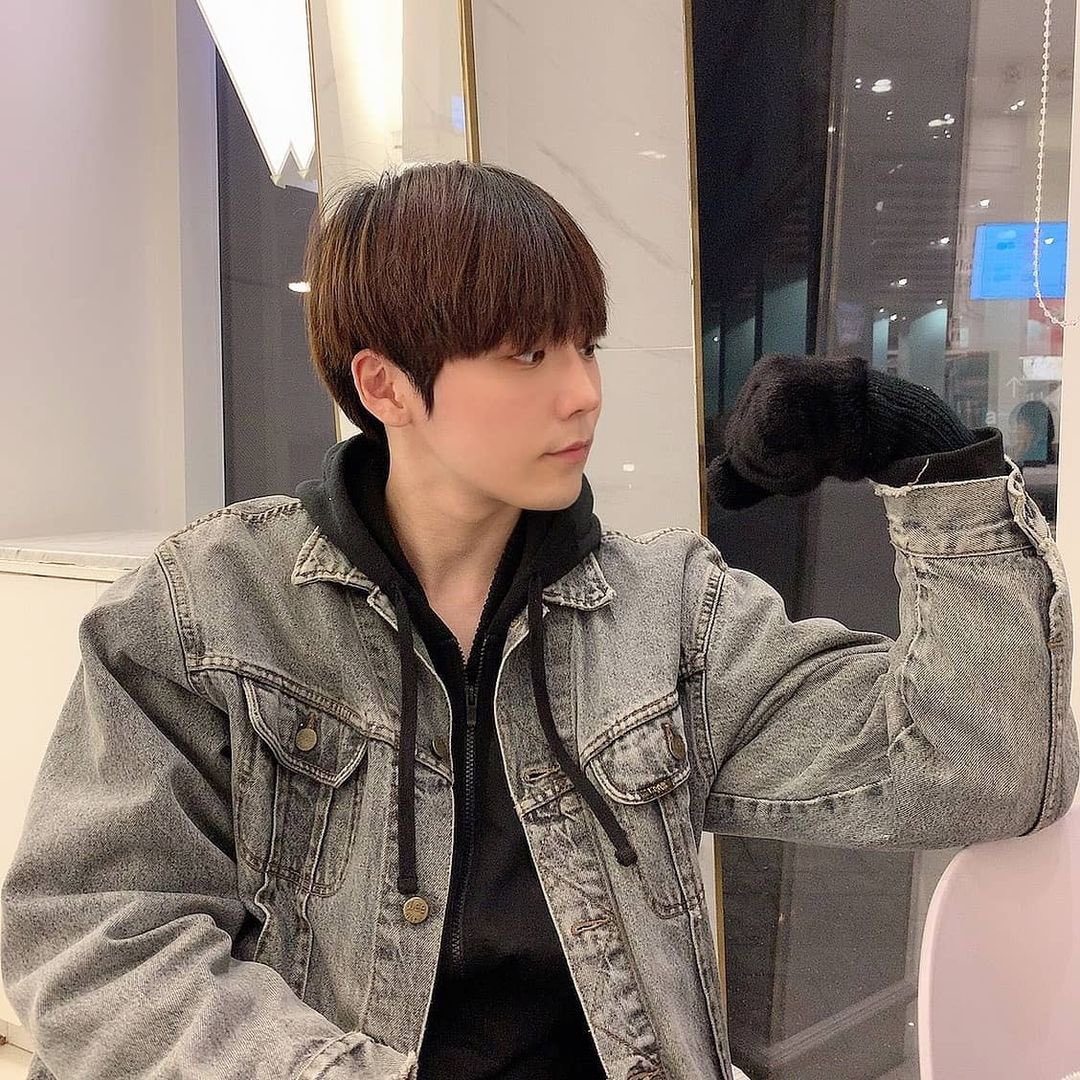 jun_woo98's tweet photo. https://t.co/wfrU6gNbfo