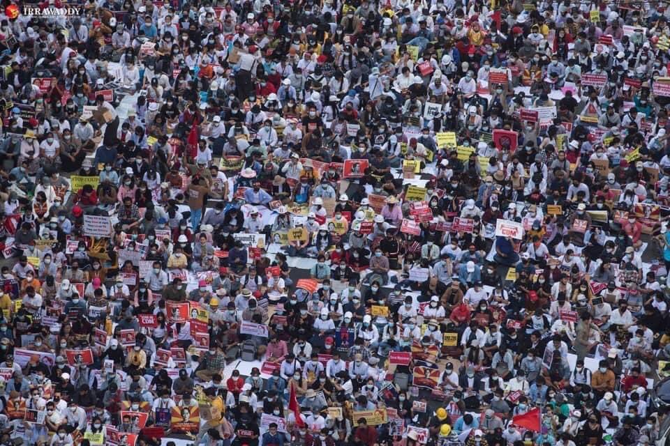 #WhatIsHappeningInMyanmar