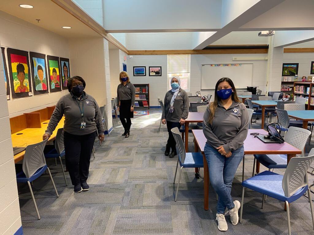 EvansMVWESOL's tweet photo. Testing during a global pandemic takes collaboration, dedication, determination, teamwork, perseverance and attention to detail. Laughing and supporting each other through it all builds friendship. So grateful to work with these amazing educators!#ESOLstrong @MtVernonWoods #MVWES https://t.co/l2IqlNtjZQ