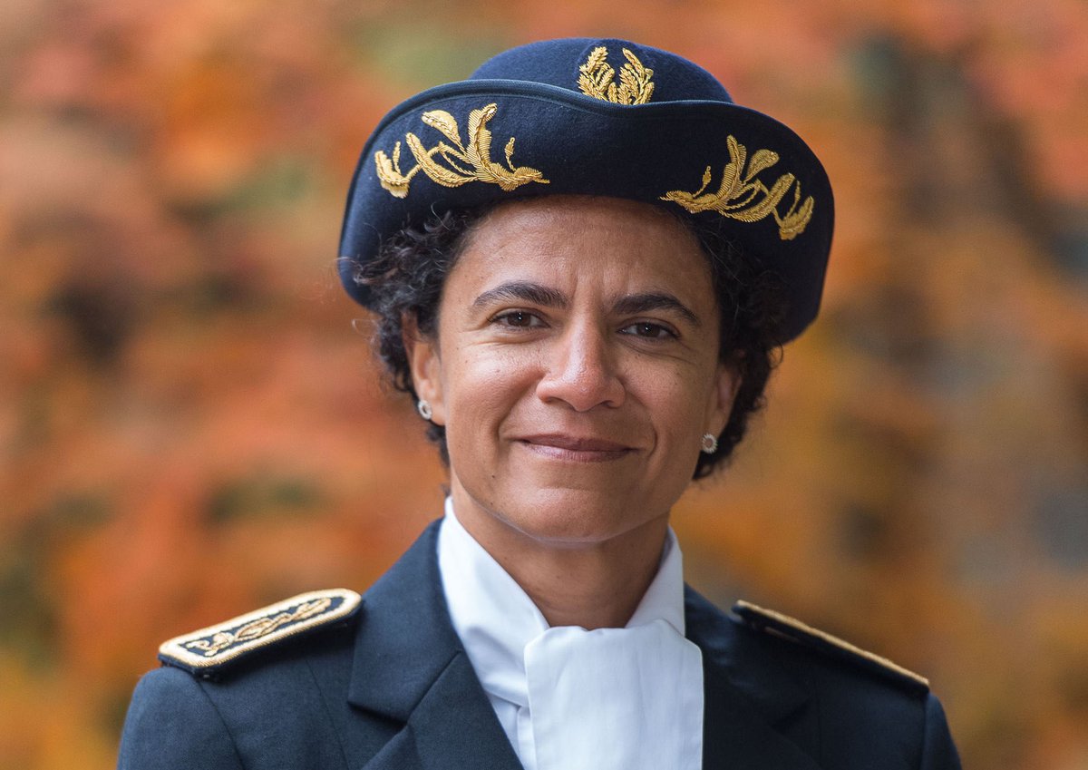 Une femme &amp; réunionnaise à la tête de la <a href="/DILCRAH/">DILCRAH</a> ➡️ voici une bonne nouvelle 🥳
Bienvenue @SophieElizeon ! 

Nous espérons votre attention sur les dossiers en lien avec les personnes #LGBT+ de #Guyane et d’ailleurs 🔴

➡️ Vous pouvez compter sur nous !