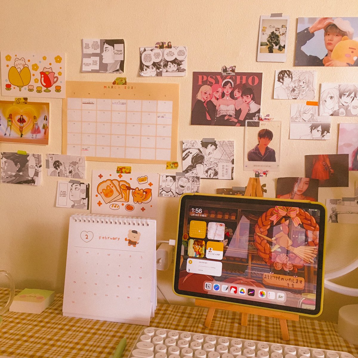 — new desk setup 🌼💛 i’m happy it turned out the way i wanted it 🥺 #studyspo #studyinspo