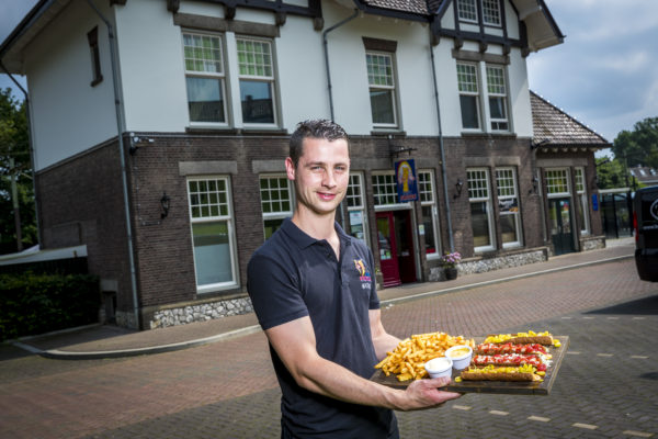 Onderkomen Happy Frites Ransdaal populair bij treinreizigers dlvr.it/RsyPJq