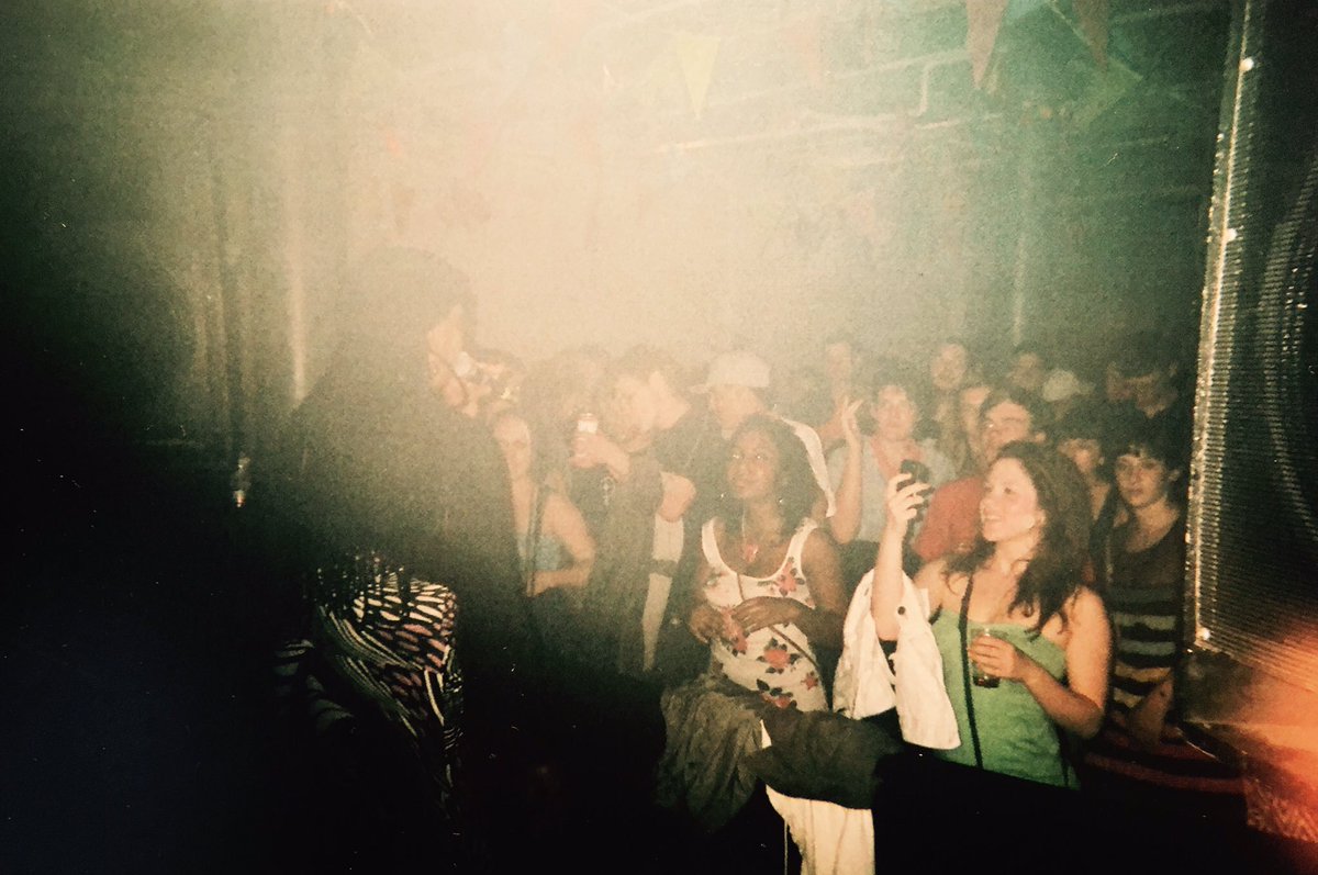 (A tiny footnote in this song's history, I DJd for Dawn in Peckham 10 years ago. We got not one but 8. 8!? Yes. 8 pulls ups on No No No)