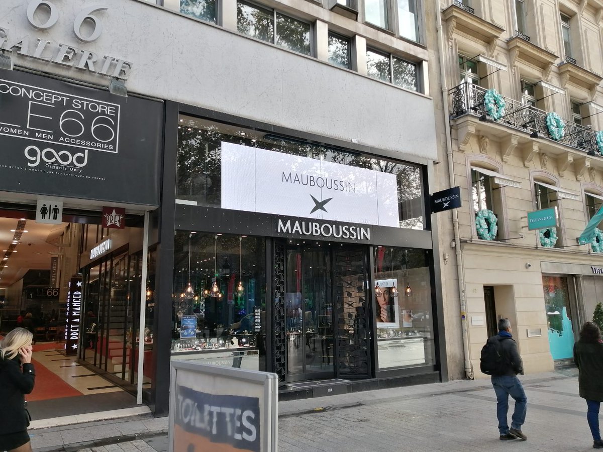 Merci à Mauboussin pour la confiance accordée à PLV BROKER avec la fourniture et l’installation d’écrans 75" haute luminosité LG et écrans LED en vitrine, en partenariat avec Dynamic Screen. tinyurl.com/1fwps52v #digitalsignage #marketingdigital #publicite