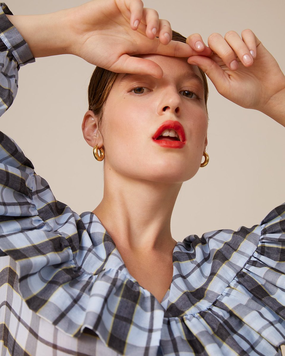 Dreaming Spring.
#LautreChose #SS21

Discover the new collection online and in stores.