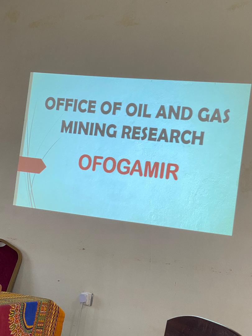 ofogamir's tweet photo. Jour 1 en collaboration @ujuzi_brain @InnovMag et @ofogamir une formation de très grande taille a été organisée #bunia_ituri_Drc pour booster #ituri ds l'entrepreneuriat et l'innovation.
#OFOGAMIR_ELIMU 

@radiookapi @JeanBamanisa https://t.co/R0xNqRrVKh