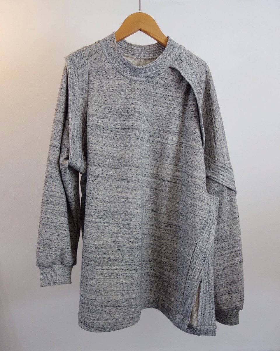 ukuu___'s tweet photo. AWA 
FUDO  sweat  pullover
🪞
https://t.co/JlnuGZTk2o https://t.co/VxZbJbEERH