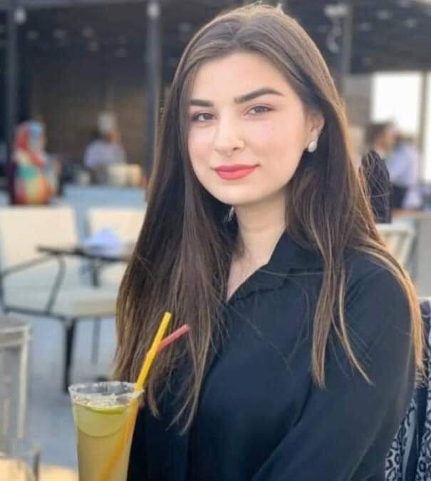 SharwanSheikh's tweet photo. @ZaraNaeemDar from Garhi Dupatta Muzaffarabad AJ&amp;K got first Position out of 527,000 students from 179 countries in the world in the most difficult examination of Chartered Accountants (#ACCA).
The unparalleled performance is an honor for the entire nation.

#PrideofPakistan https://t.co/1z7cceFYrq