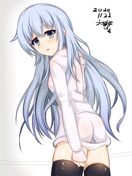 #艦これ #響
「司令官のシャツ…あたたかいな…。」
響ちゃんには
何着せても似合いますね!(確信) 