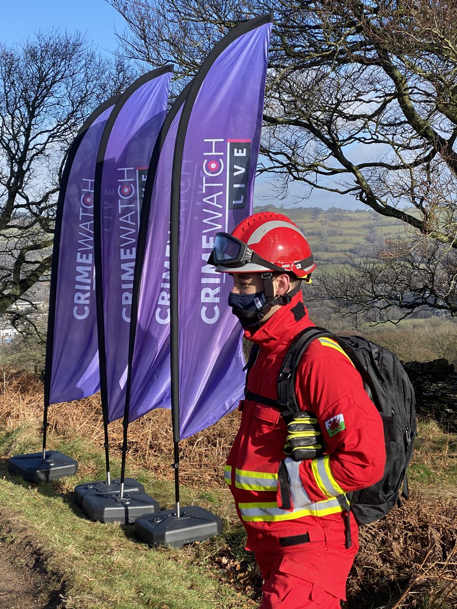 KaraBennett1010's tweet image. Feeling very lucky to see a sneak peek into the filming of an exciting episode of @BBCCrimewatch this morning.... but don’t worry you won’t be getting any #spoilers from me 😉 #firefightingrobots #crimewatch @SWFireandRescue