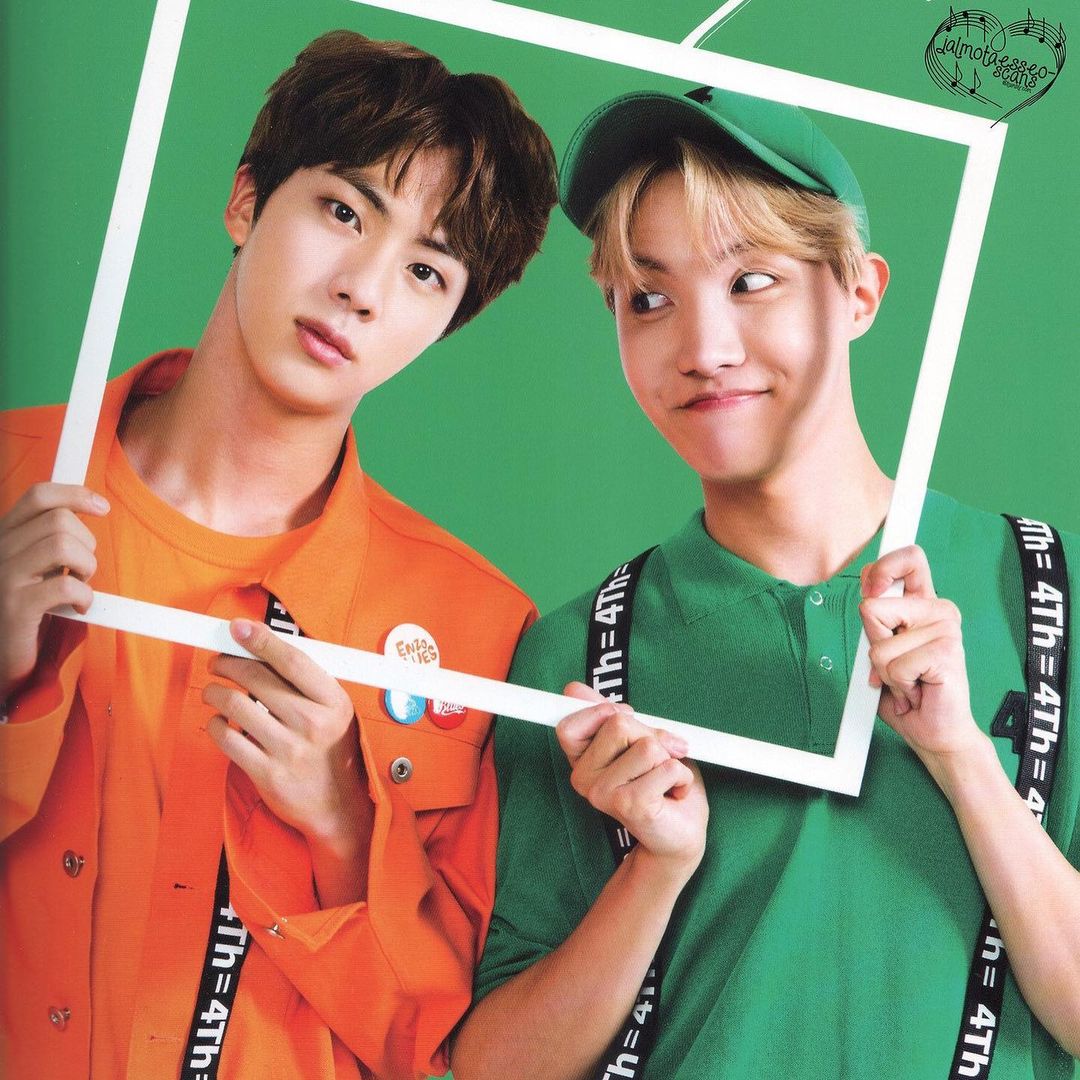 moonprincelove's tweet photo. hobi with my love....looking so sweet❤❤❤💜💜💜#jin #jhope #seokjinnotes
#Seokjin #ARMY #JhopeDay #JhopeBirthday #BTS_twt #kpoptwt https://t.co/hWaVWCDZHA