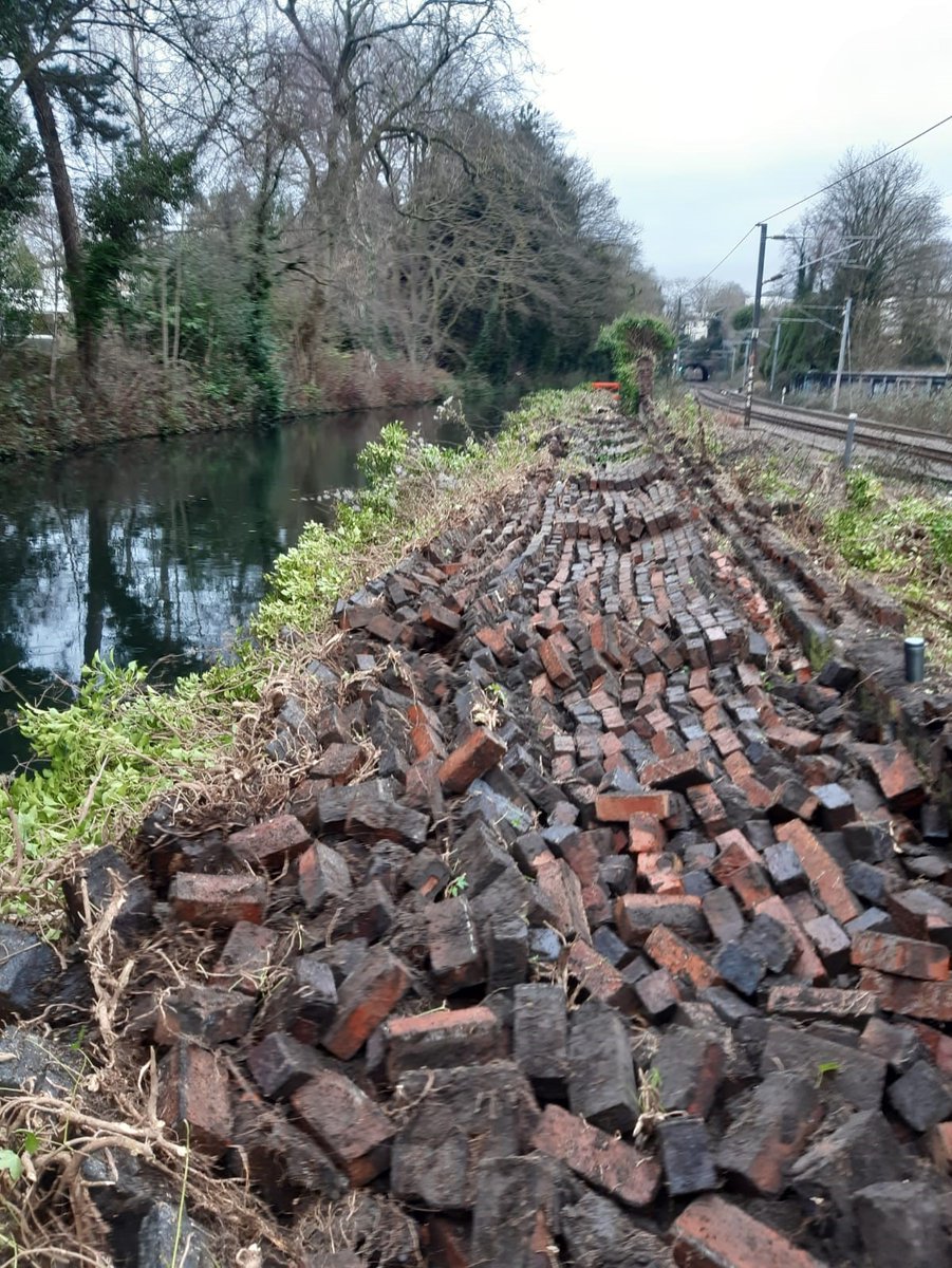 Canal & River Trust West Midlands tweet media