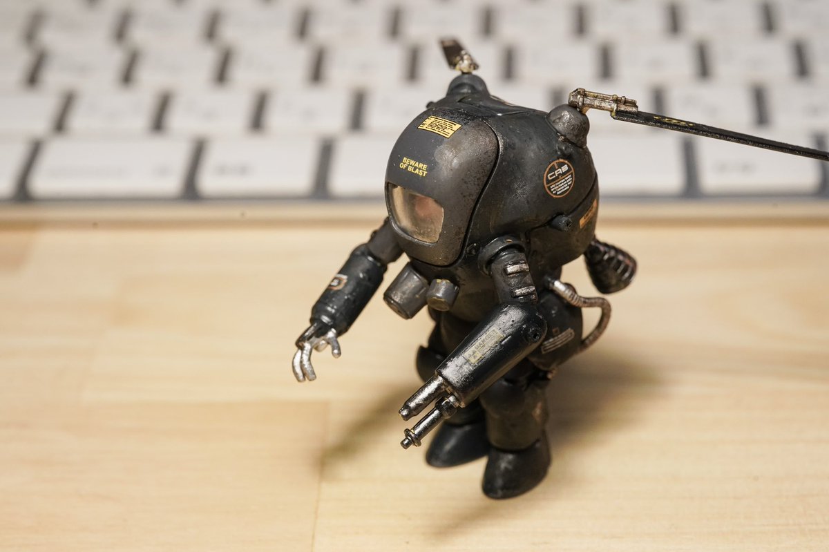 movie_comp's tweet photo. 久しぶりのガチャーネン、めっちゃ細かいけどデカール頑張ると情報量増えてリアル感アップ

#マシーネンクリーガー　#ガチャーネン https://t.co/v5kamUWxTv